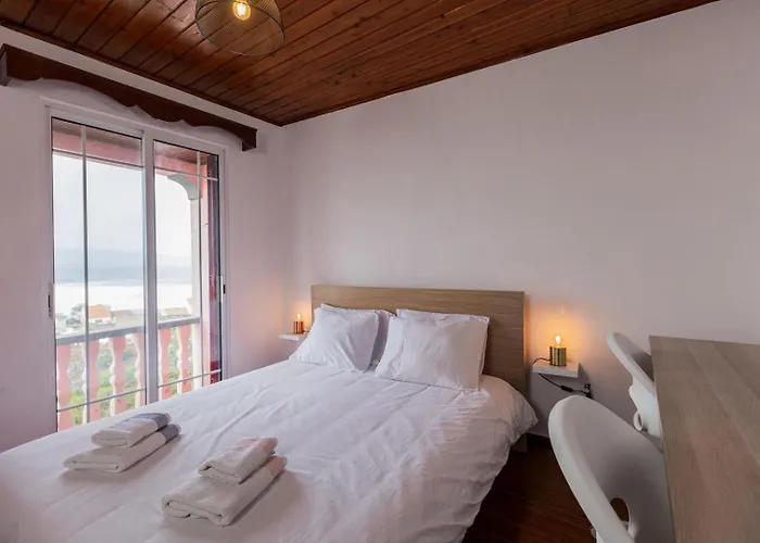 Azorean Ocean House - Terrace With Sea View بيت ضيافة 4*