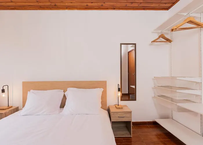 Azorean Ocean House - Terrace With Sea View بيت ضيافة هيبيرا غْريندي