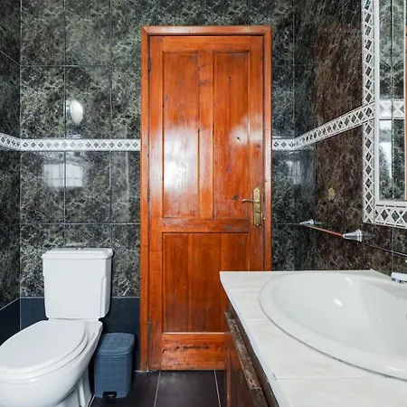 Guest house Azorean Ocean House - Terrace With Sea View